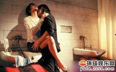 范伟林志颖床戏视频,揭秘娱乐圈背后的真相