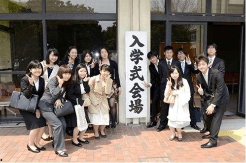 日本男校,传统与现代交织的教育奇迹