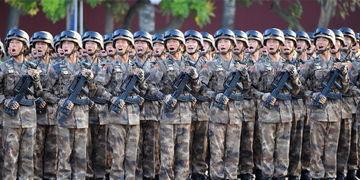 方队 在线观看,在线观看，揭秘军旅青春的荣耀篇章