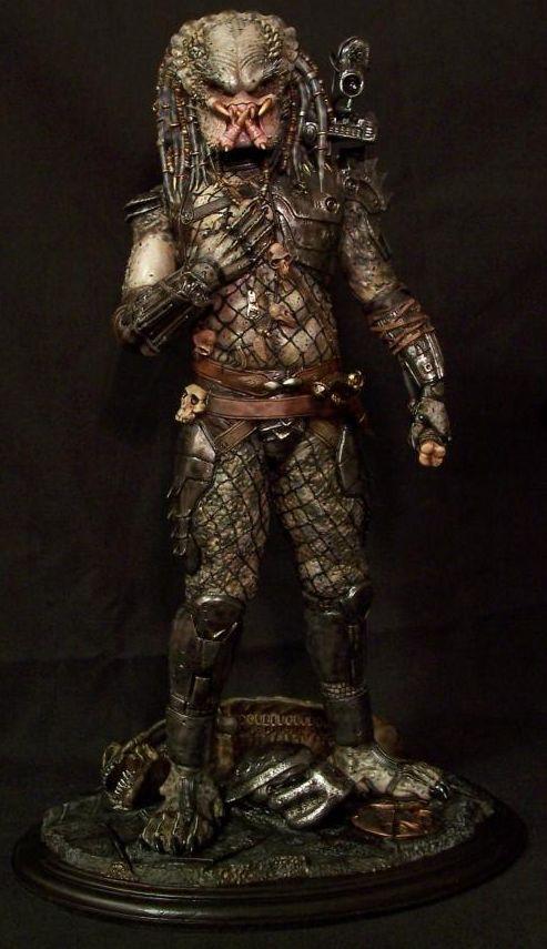 铁血战士1在线观看,惊悚科幻巨制，勇闯未知宇宙！