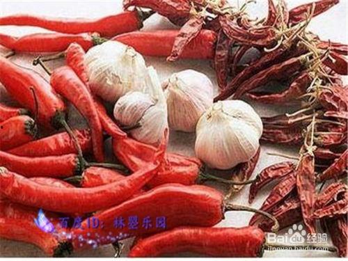 吃黑瓜刺激胃吗会反酸吗