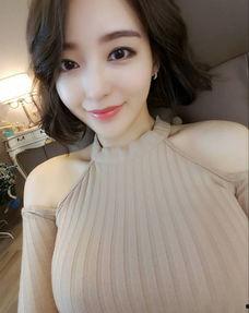 大胸的韩国女主播,性感魅力与直播产业的完美融合