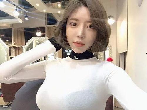大胸的韩国女主播,性感魅力与直播产业的完美融合